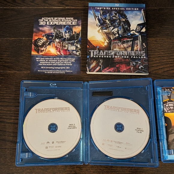 LIKE NEW Transformers Blu-ray movie collection (set of 4) - Picture 7 of 15